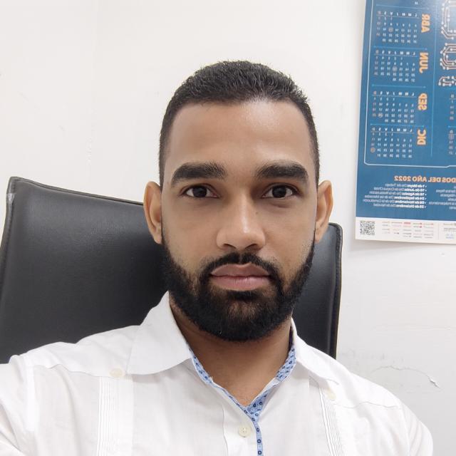 Alam Forch Cuevas - Ingeniero en Informática